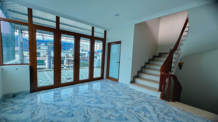 Cho thuê nhà Liền Kề có thang máy khu Tây Nam Linh Đàm, 4.5 tầng, 80m2, 4P, KD mọi loại hình